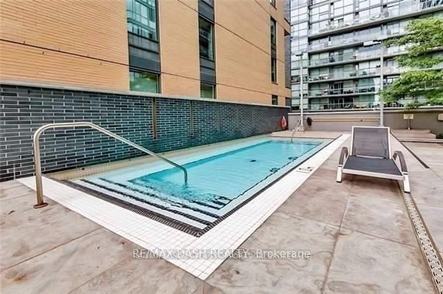 8 Charlotte St, unit 1305 for rent