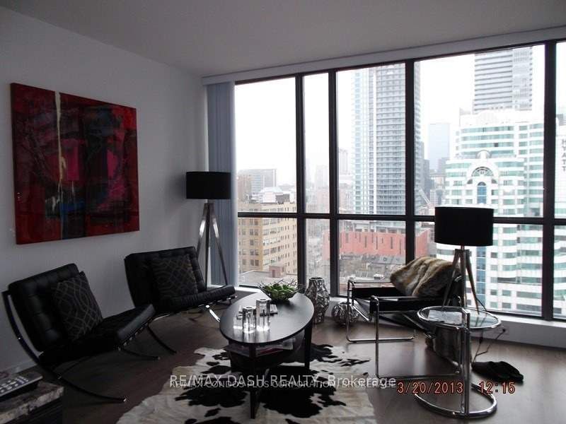 8 Charlotte St, unit 1305 for rent