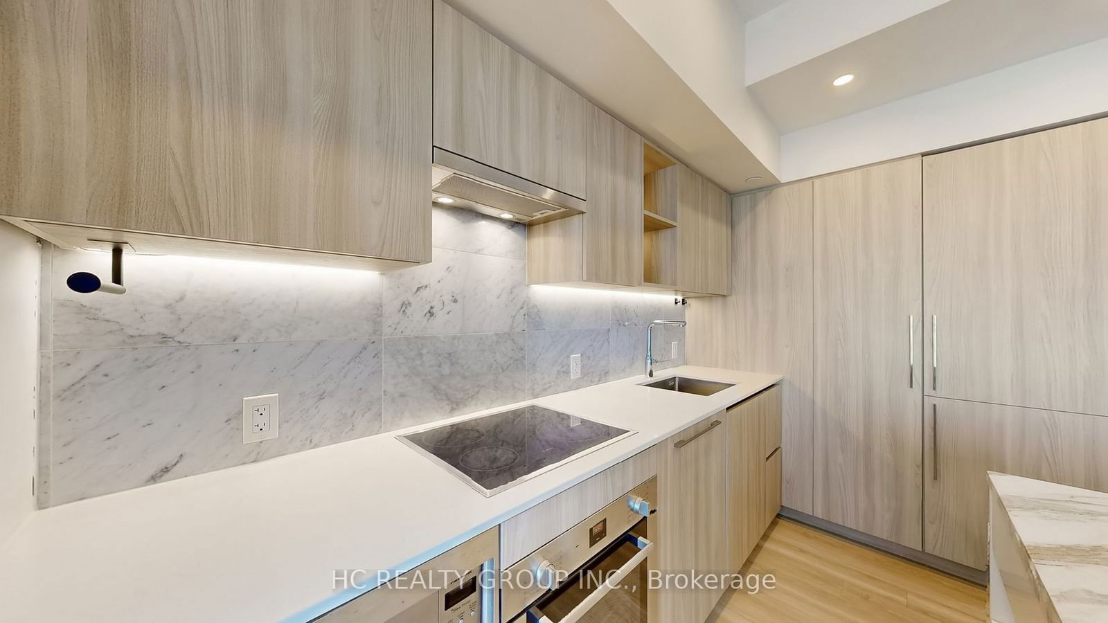 17 Bathurst St, unit 3808 for sale