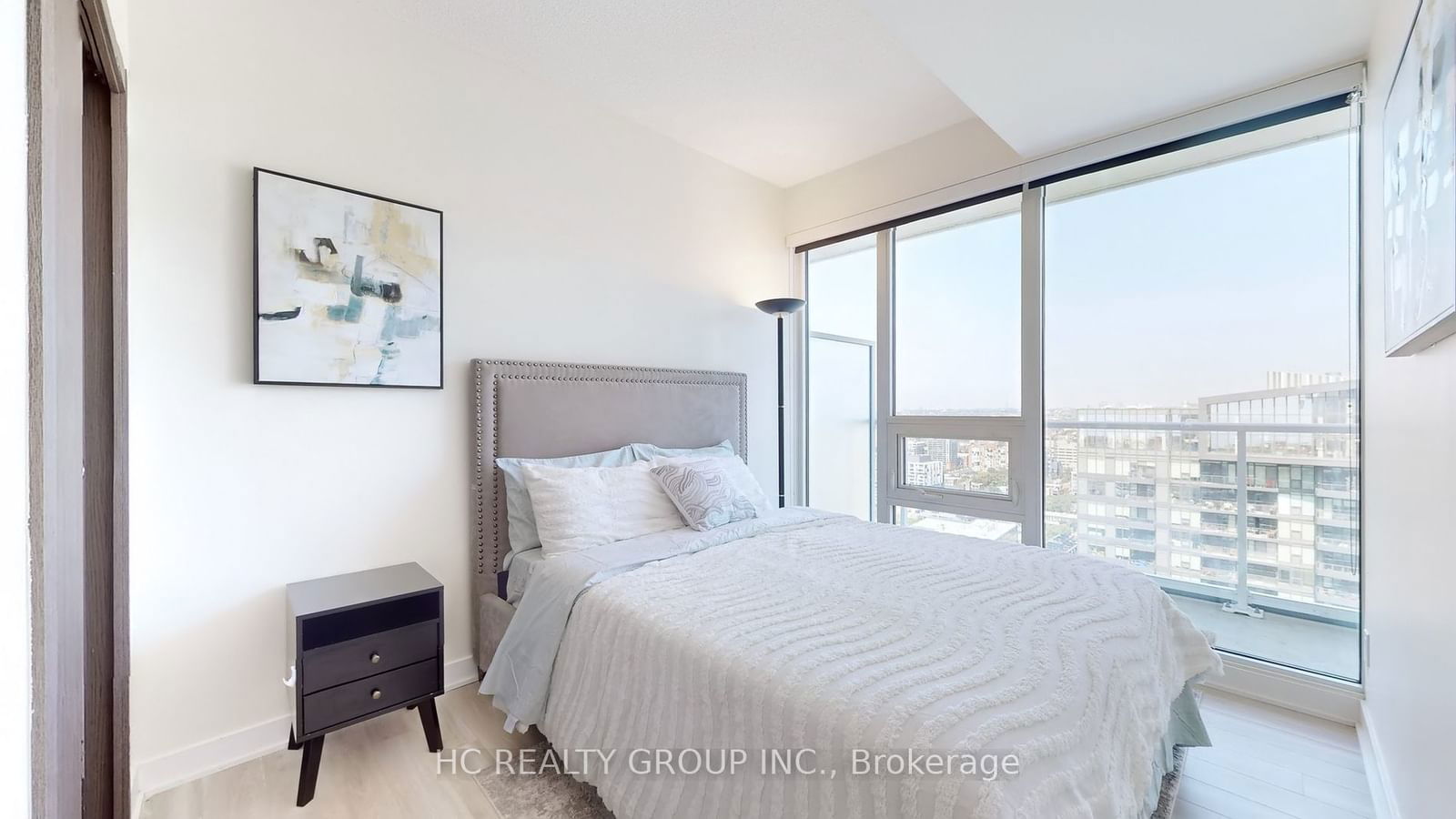 17 Bathurst St, unit 3808 for sale