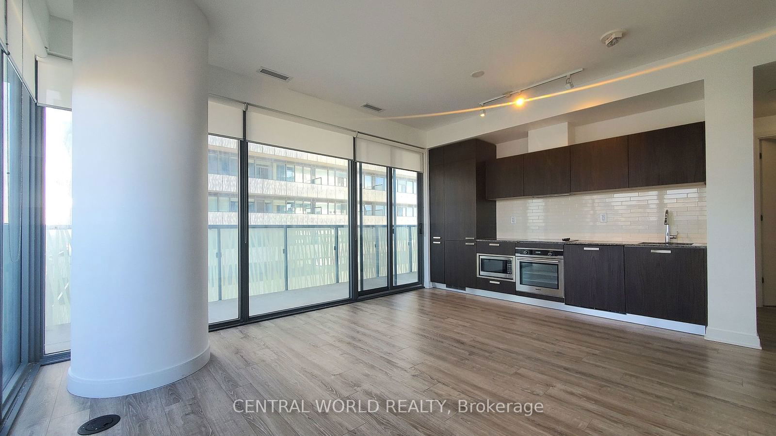 50 Charles St E, unit 2705 for rent