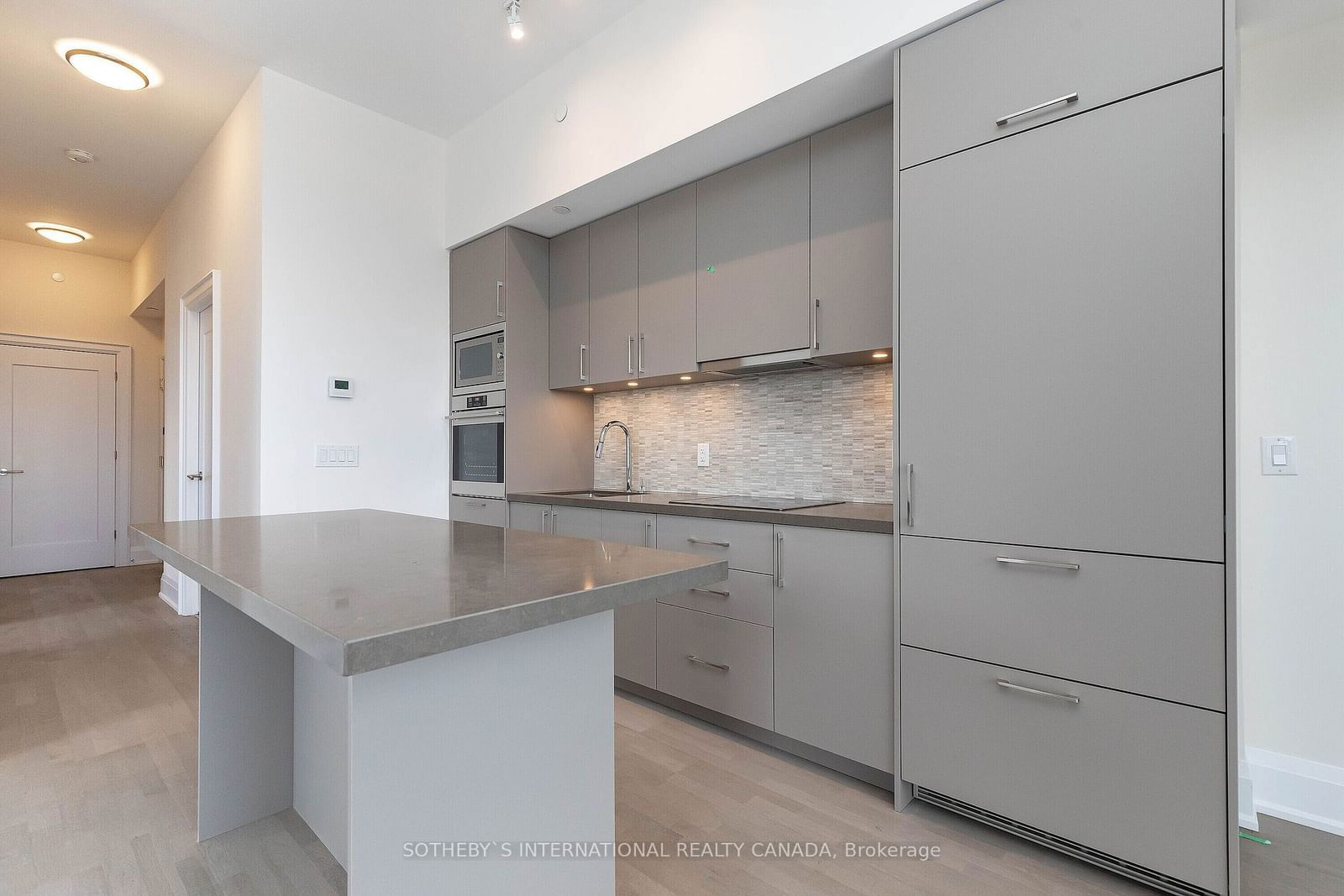 88 Cumberland St, unit 2505 for rent