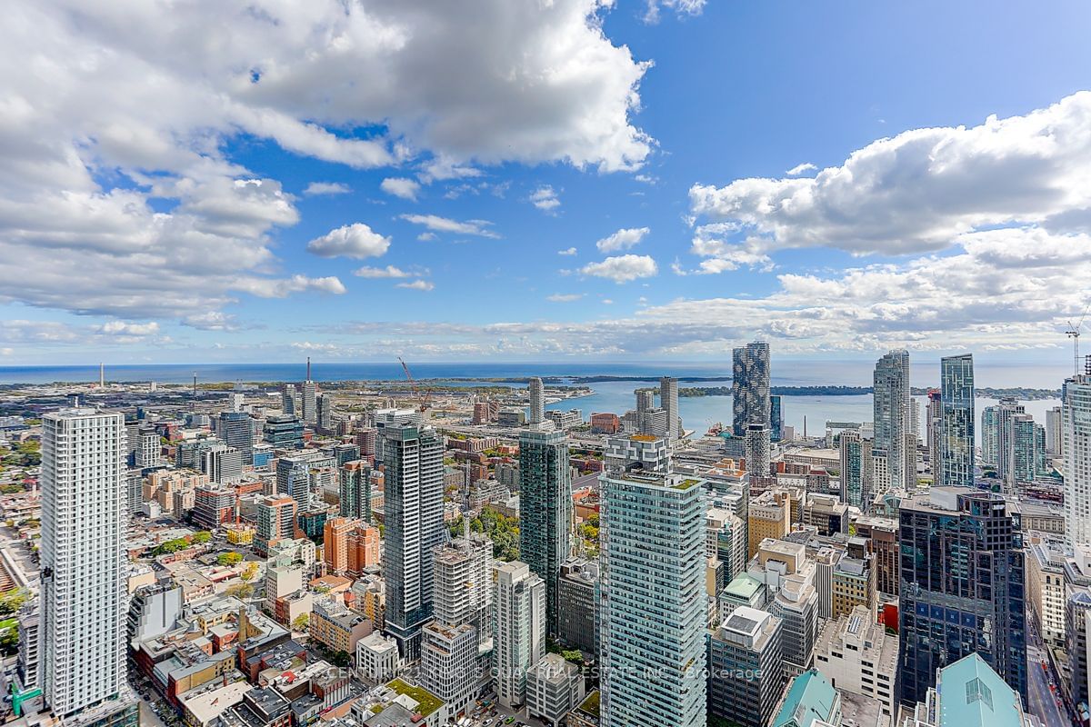 197 Yonge St, unit 5907 for sale