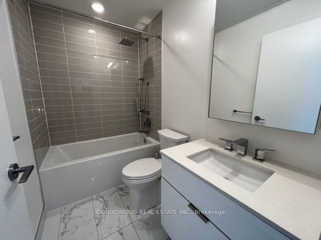 25 Richmond St E, unit 2909 for rent