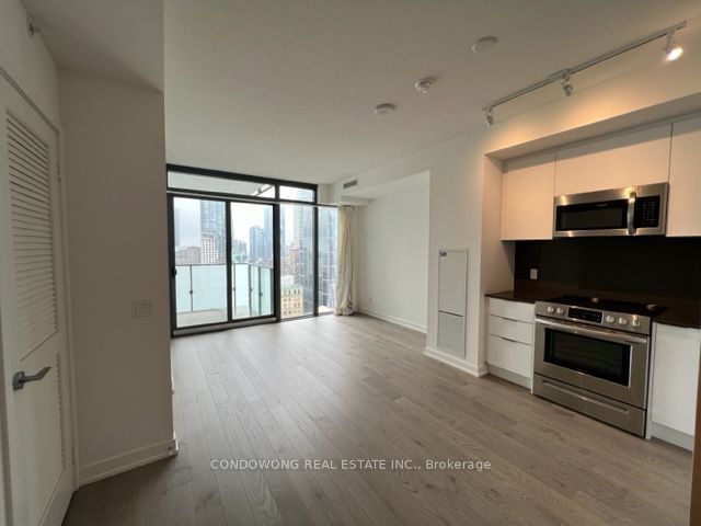 25 Richmond St E, unit 2909 for rent