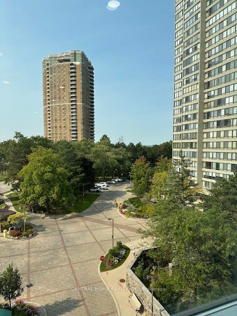 Zenith Condos, North York, Toronto