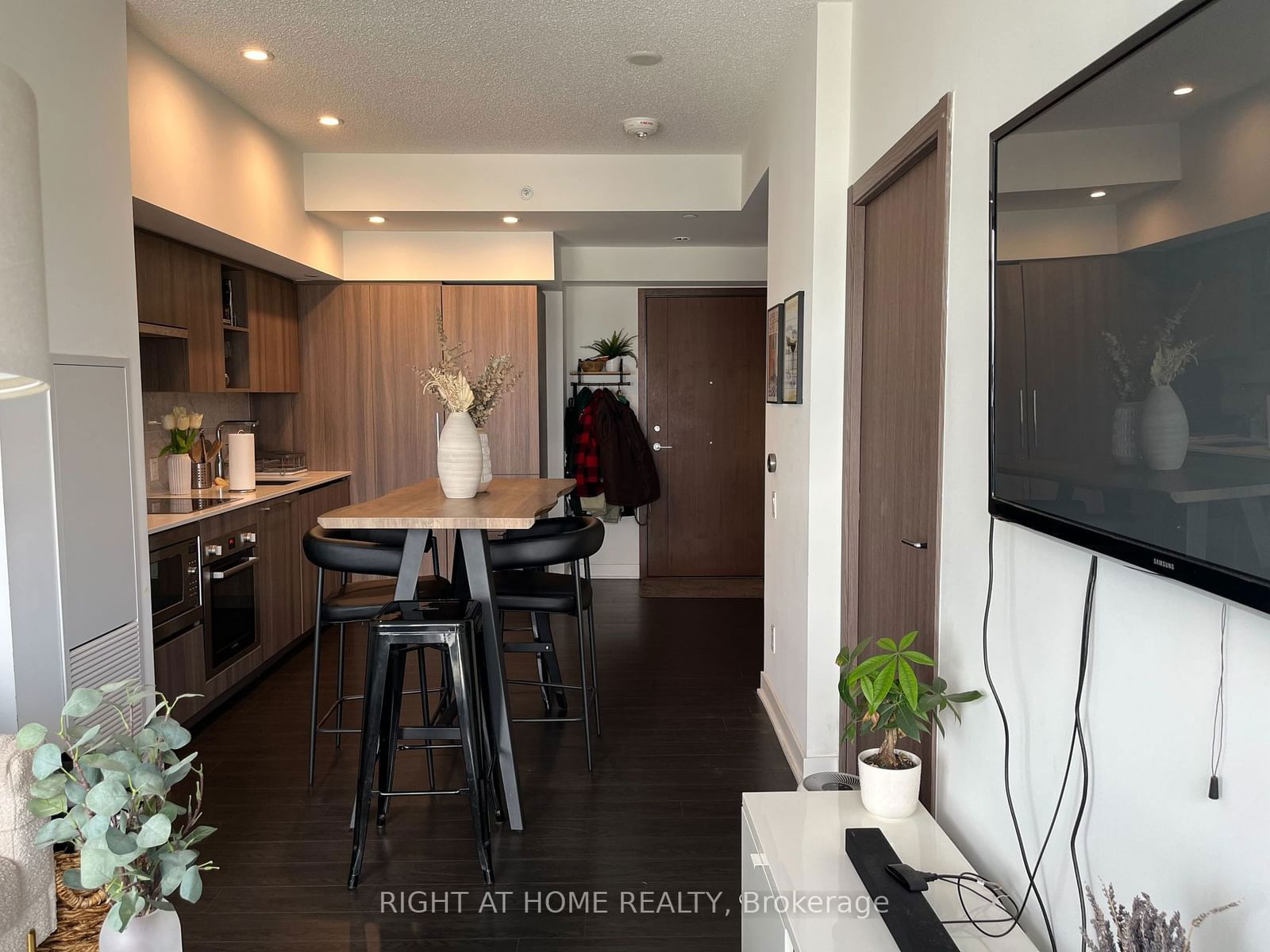 17 Bathurst St, unit 4508 for rent