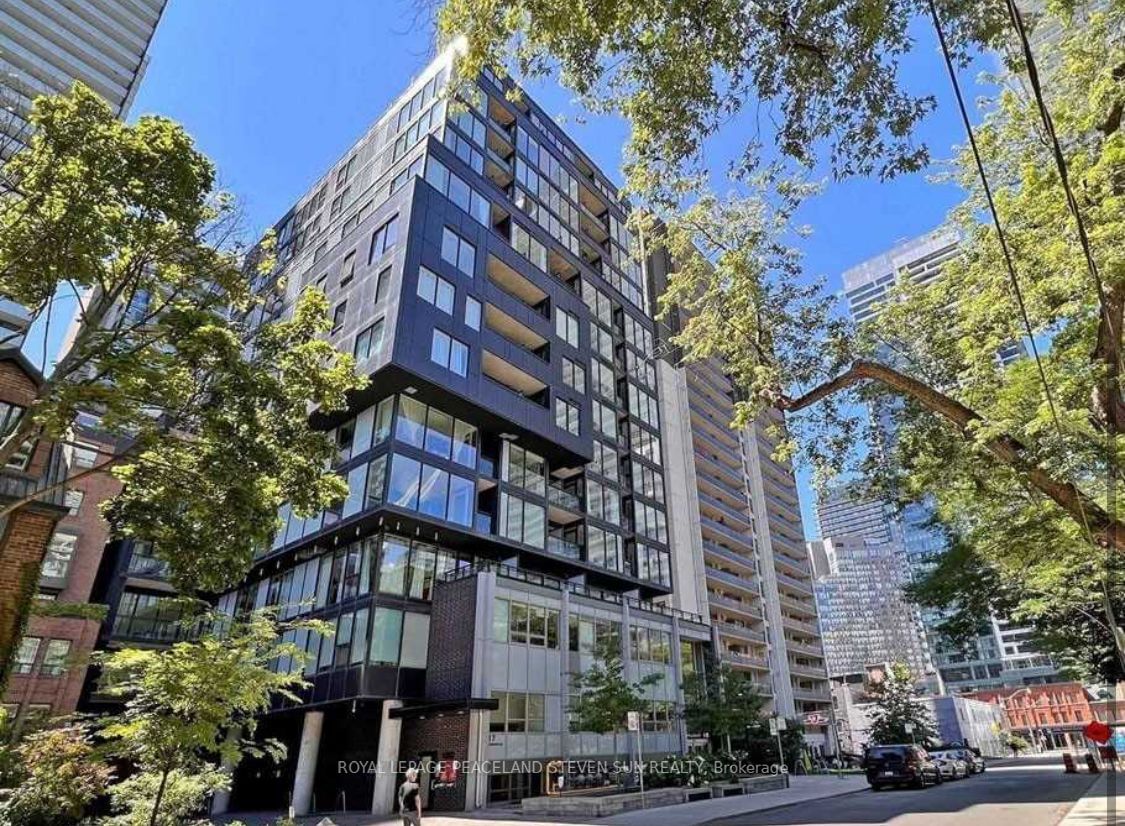 17 Dundonald St, unit 704 for sale