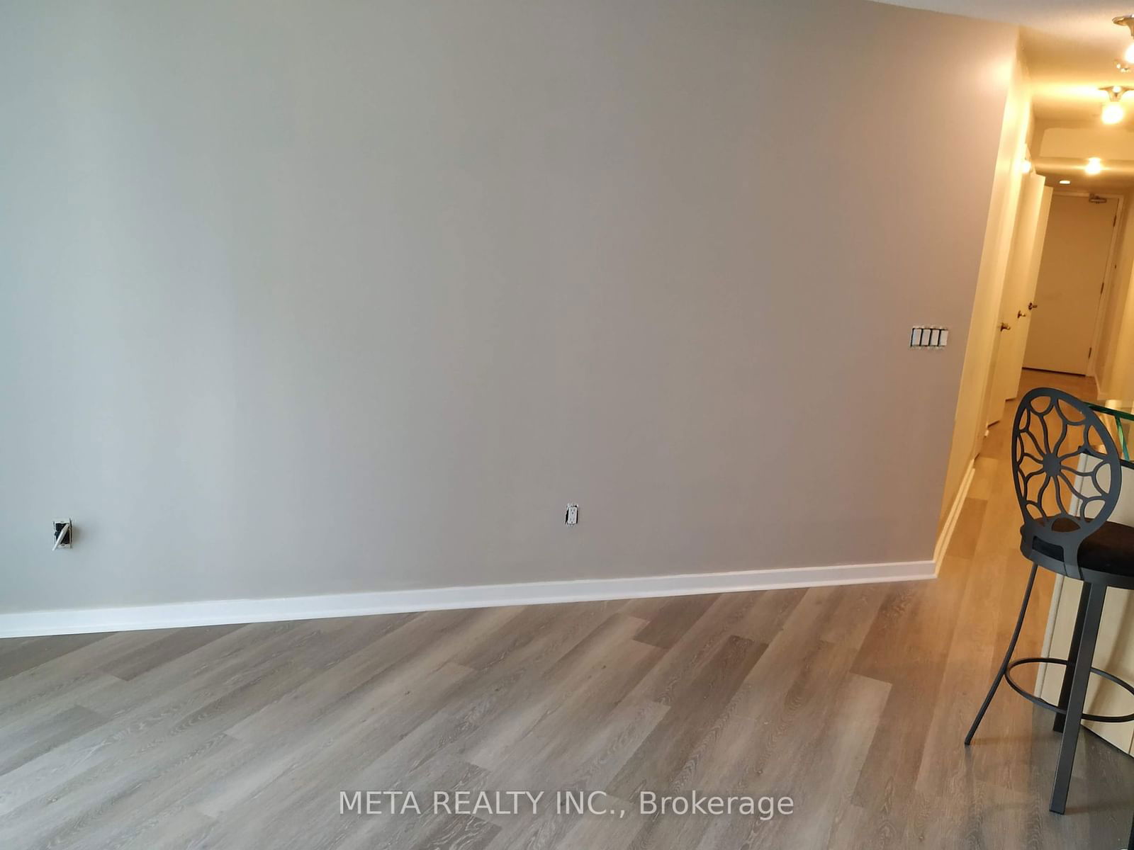 208 Queens Quay W, unit 803 for rent