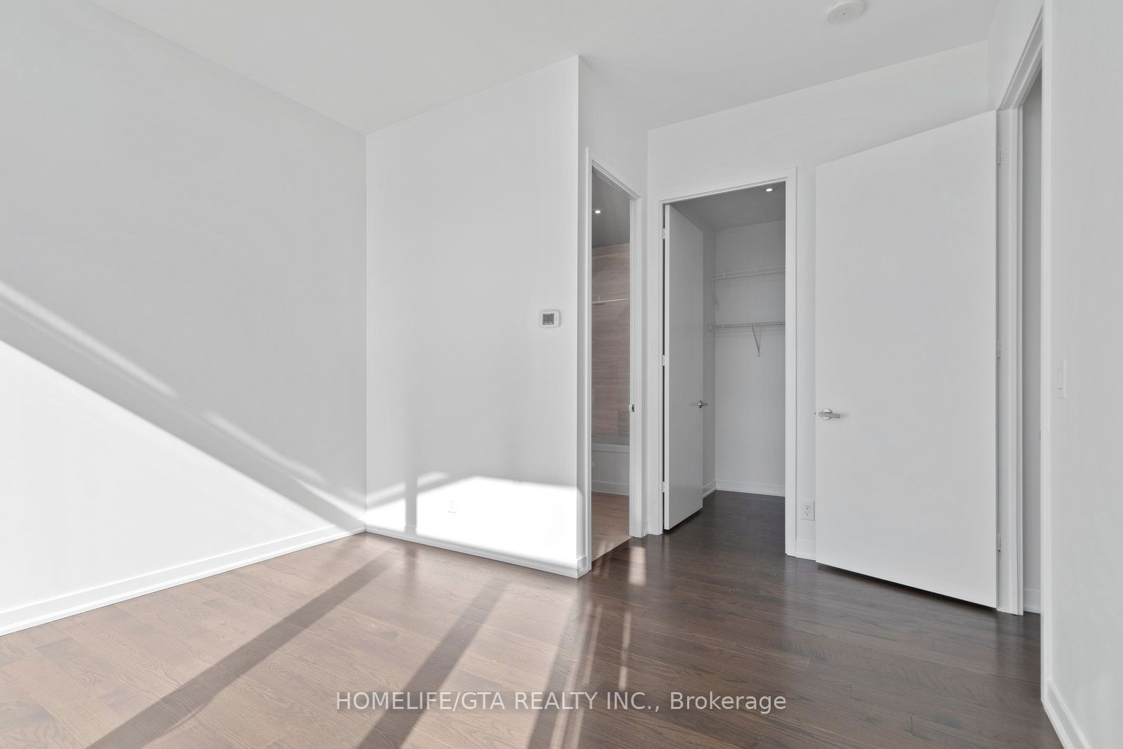 100 Harbour St, unit 6910 for rent