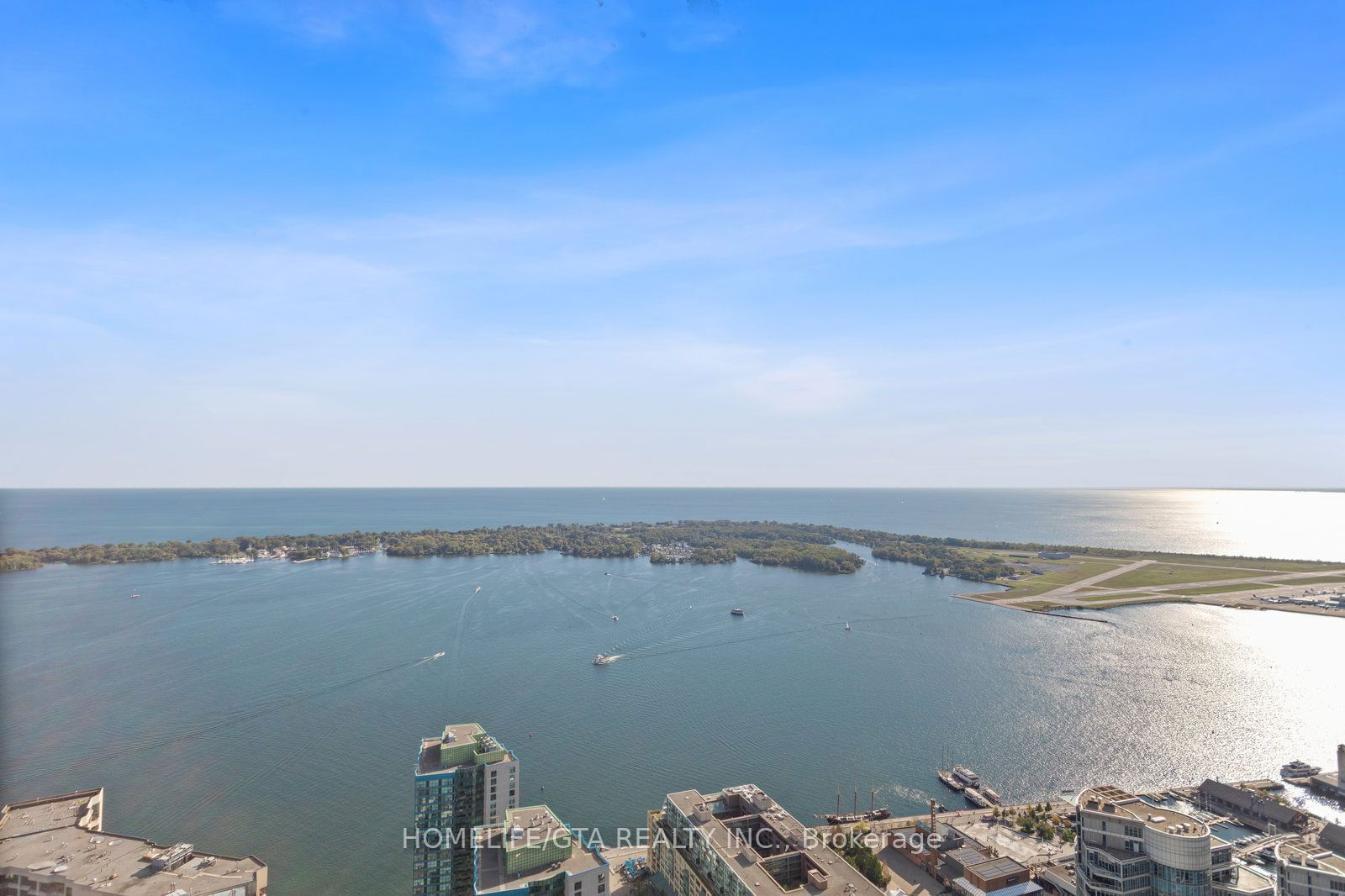 100 Harbour St, unit 6910 for rent