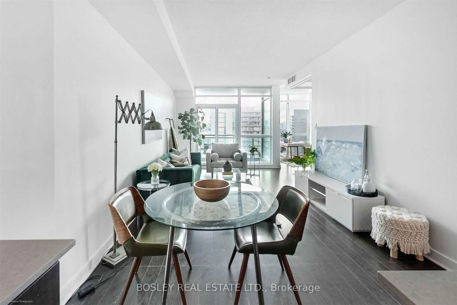 1171 Queen St W, unit 1705 for rent