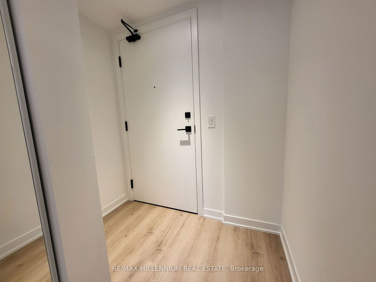 319 Jarvis St, unit 5006 for rent