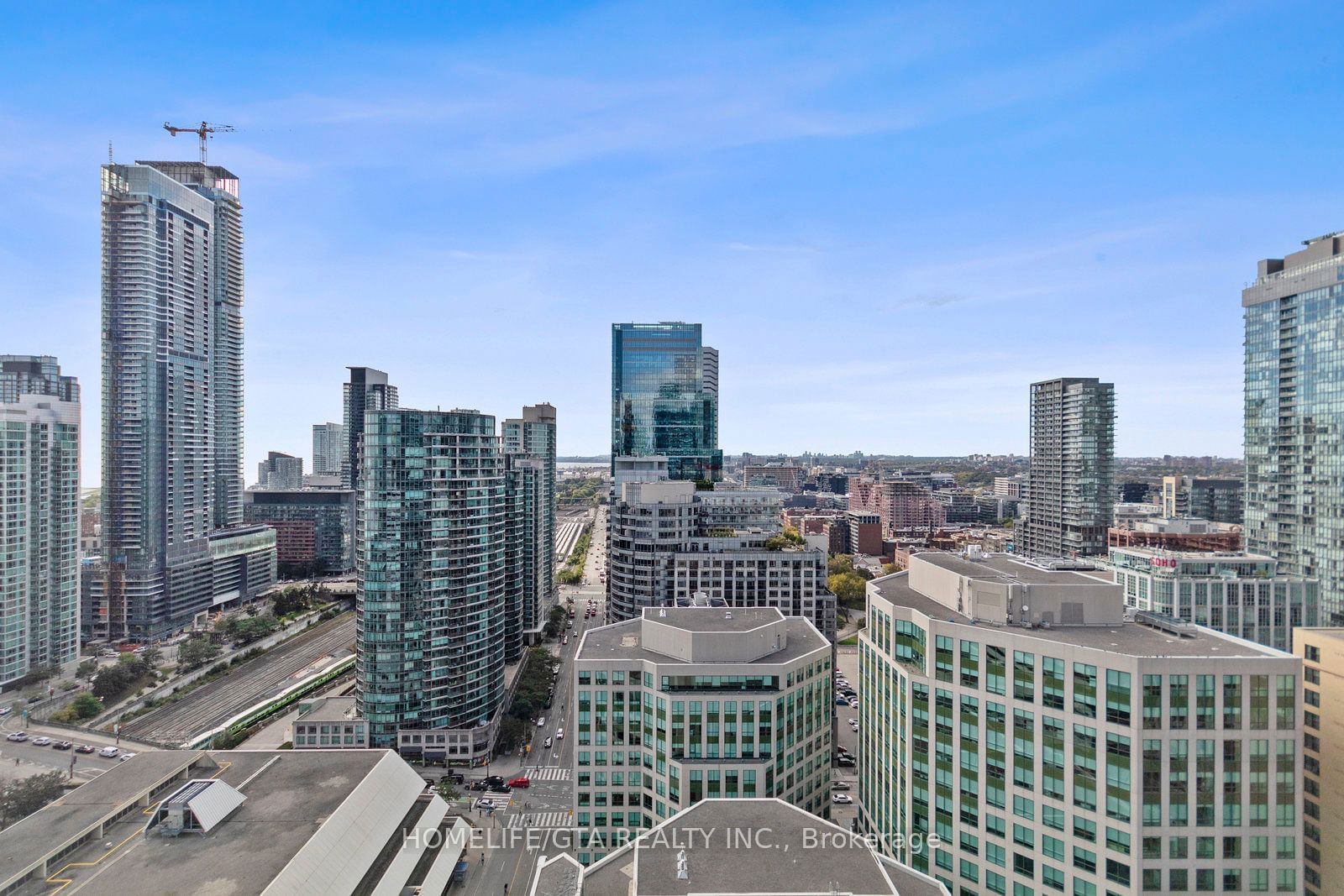 300 Front St W, unit 2813 for rent