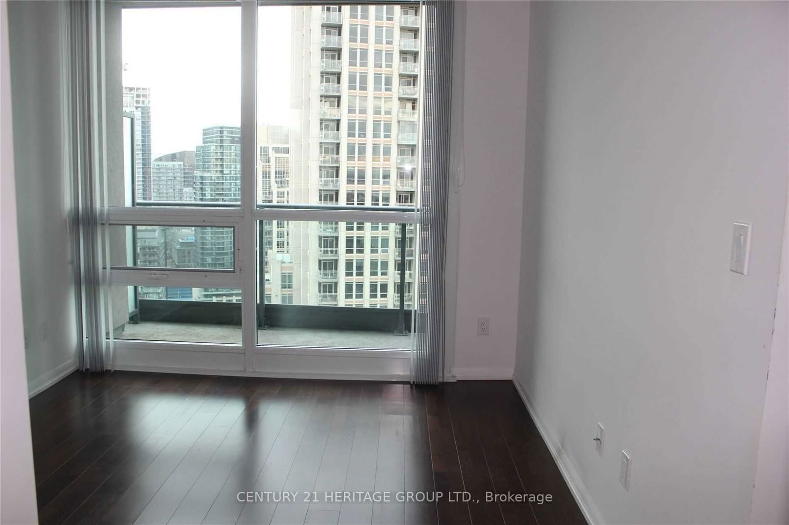 215 Fort York Blvd, unit 2702 for rent