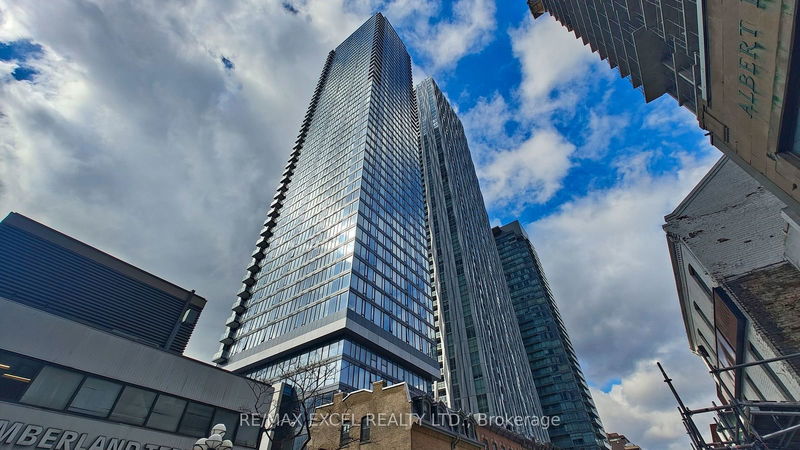 8 Cumberland St, unit 5007 for rent