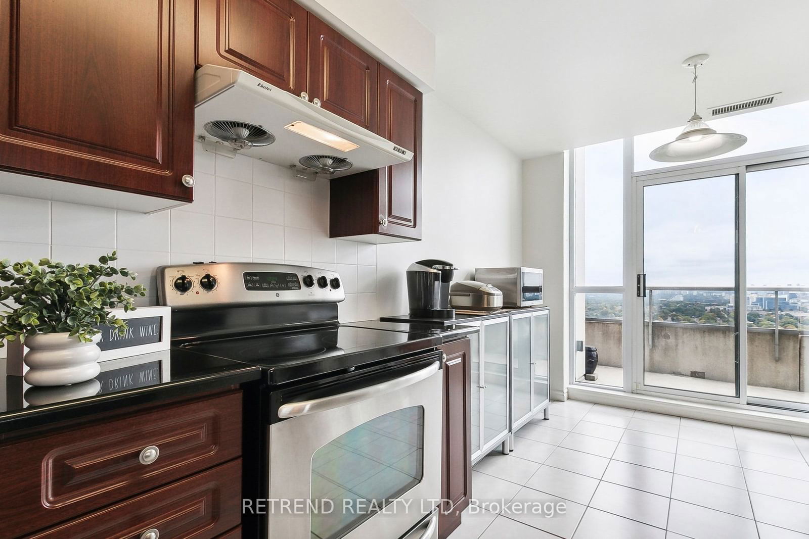 18 Spring Garden Ave, unit 3906 for sale