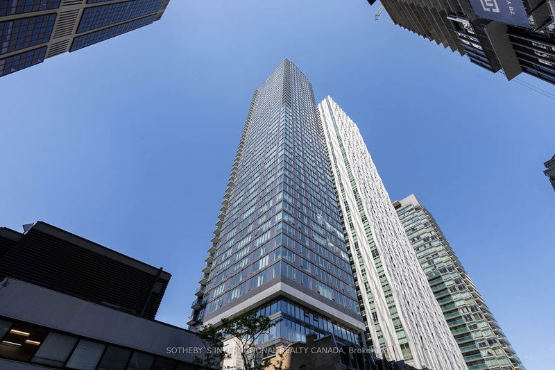 8 Cumberland St, unit 4205 for rent