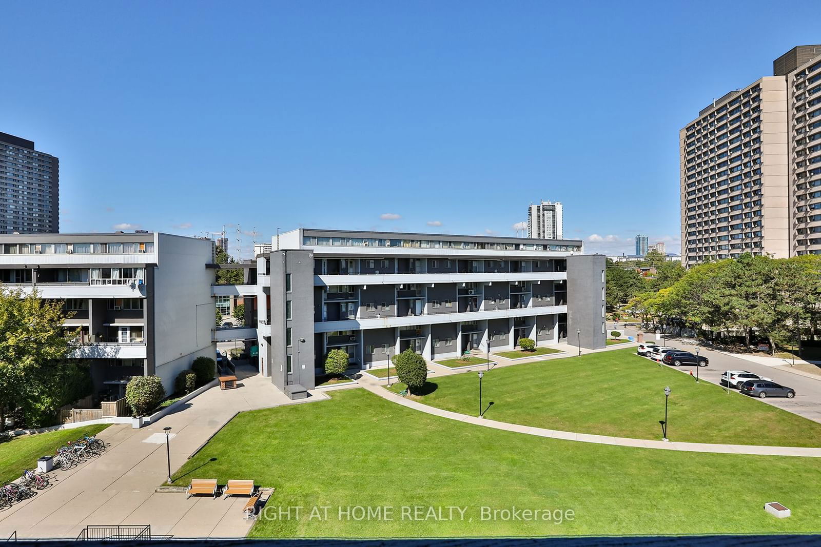 Sunny Glenway townhomes, North York, Toronto