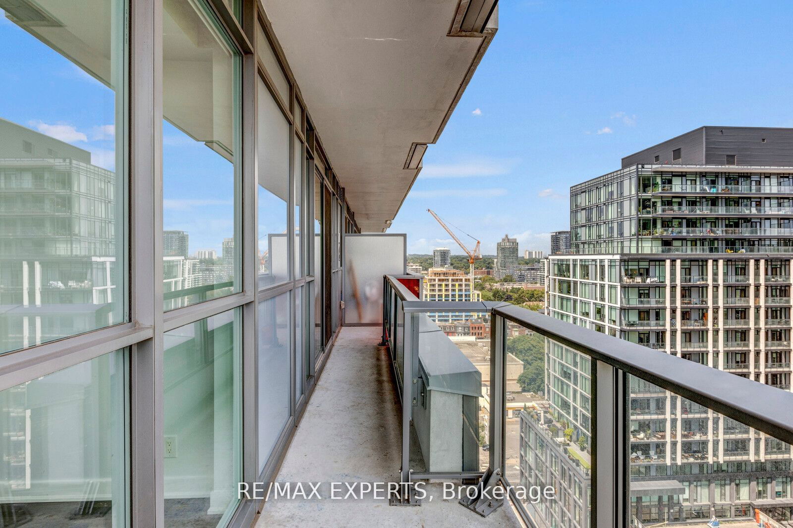 120 Parliament St, unit 1608 for rent