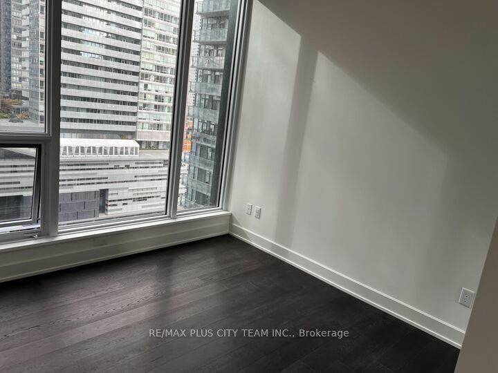 15 Mercer St, unit 1204 for rent