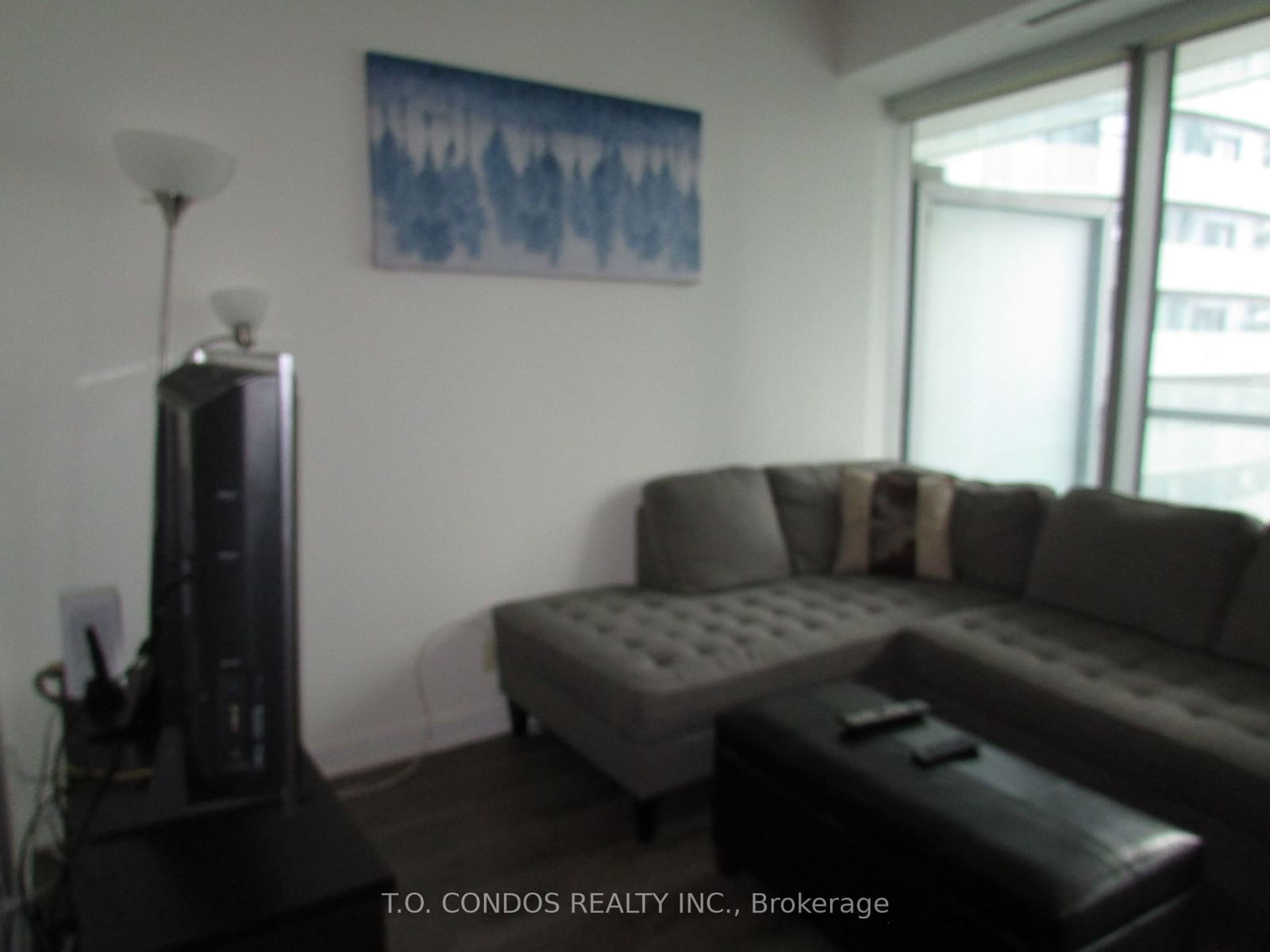 12 York St, unit 1901 for rent