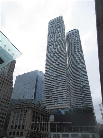 88 Harbour St, unit 2303 for rent