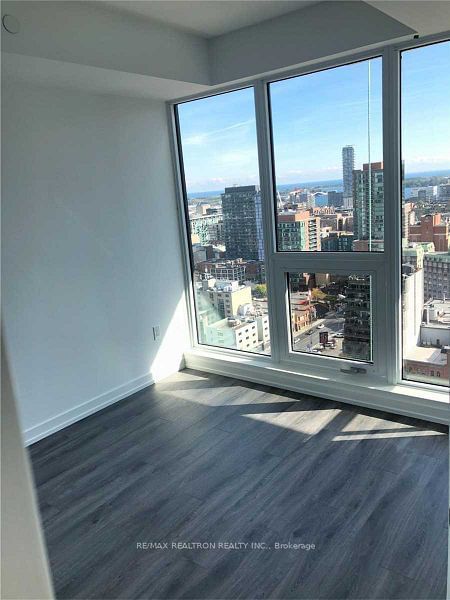 77 Shuter St, unit 2805 for rent