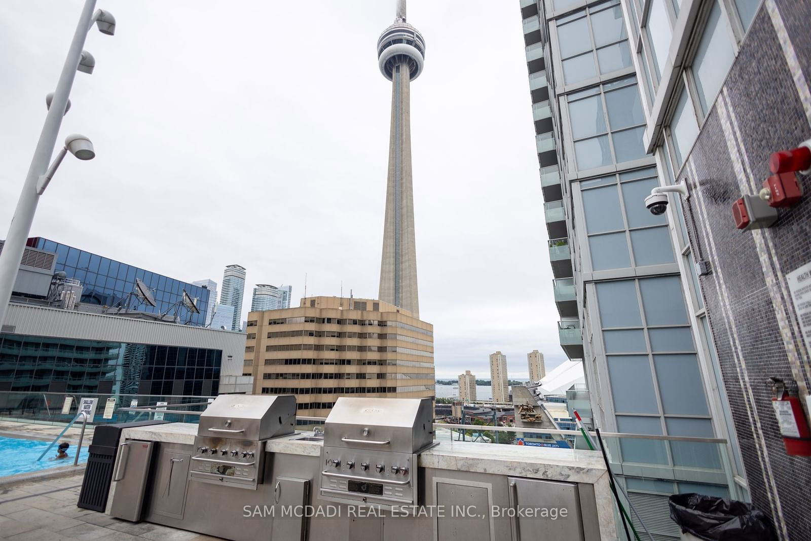 20 John St, unit 323 for sale