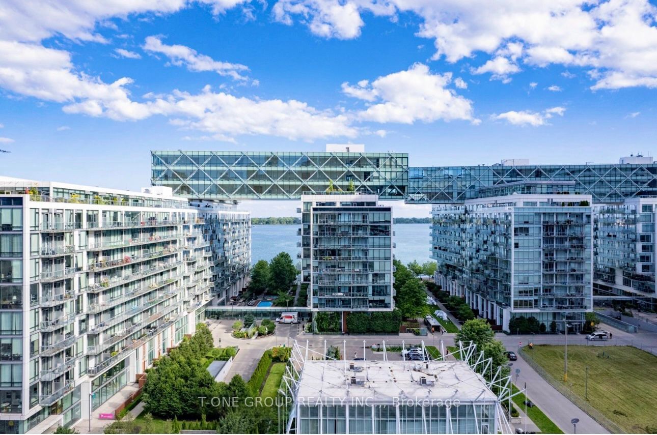 39 Queens Quay E, unit 1122 for rent