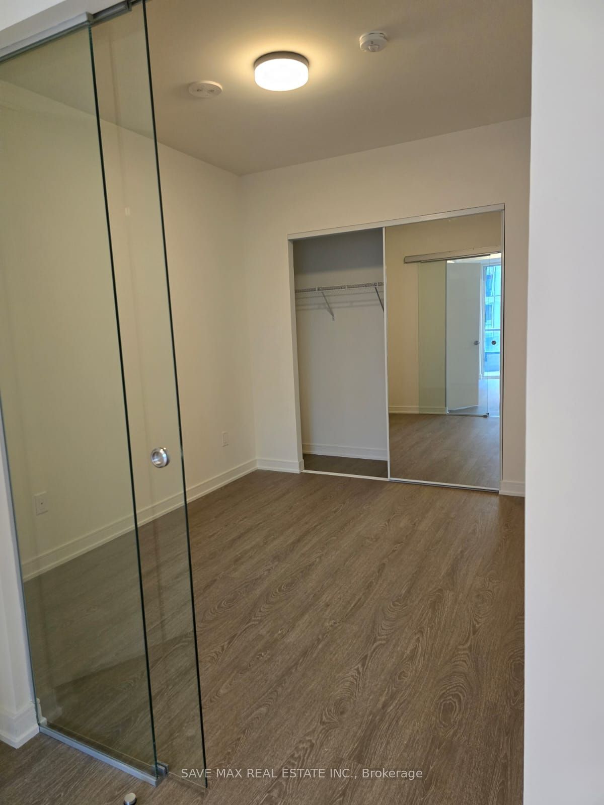 425 Front St E, unit 404 for rent