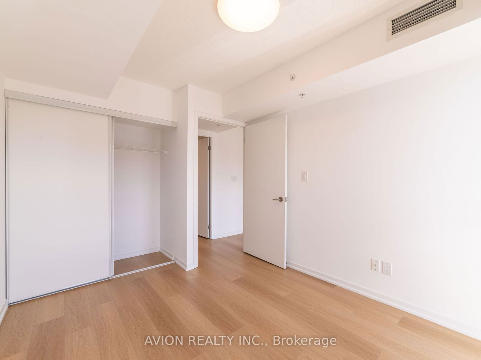 68 Abell St, unit 2011 for sale