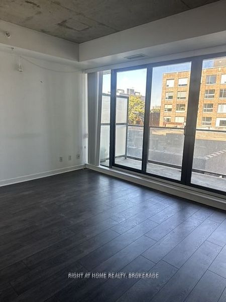 32 Camden St, unit 507 for rent