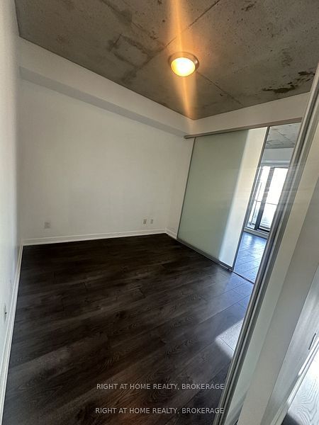 32 Camden St, unit 507 for rent