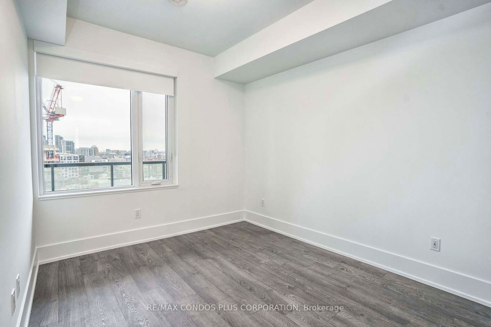 480 Front St W, unit 1617 for rent