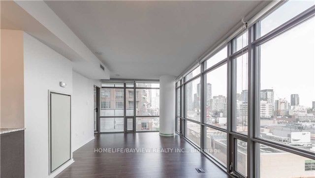 37 Grosvenor St, unit 2407 for rent