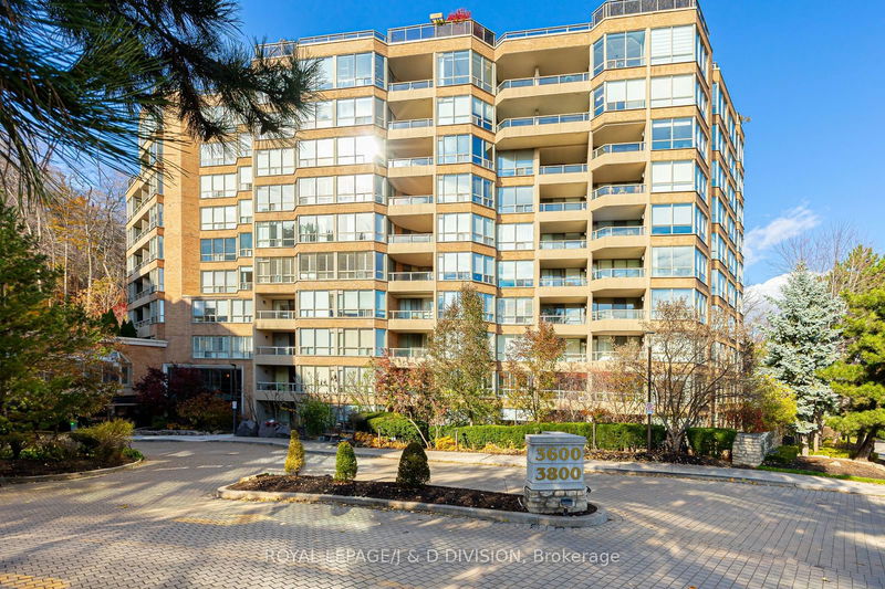 3800 Yonge St, unit 607 for sale