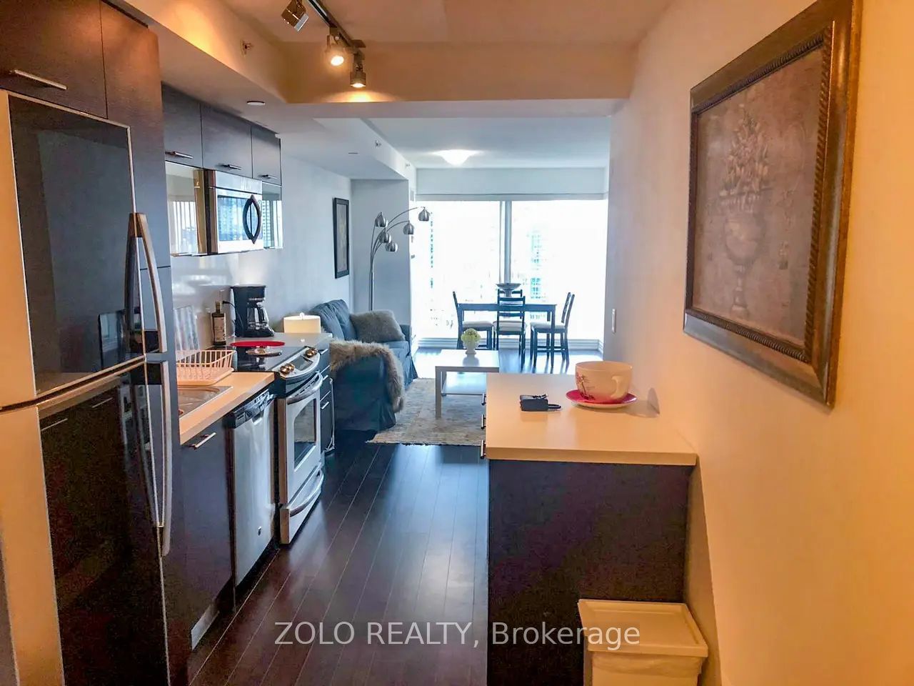 386 Yonge St, unit 2701 for rent