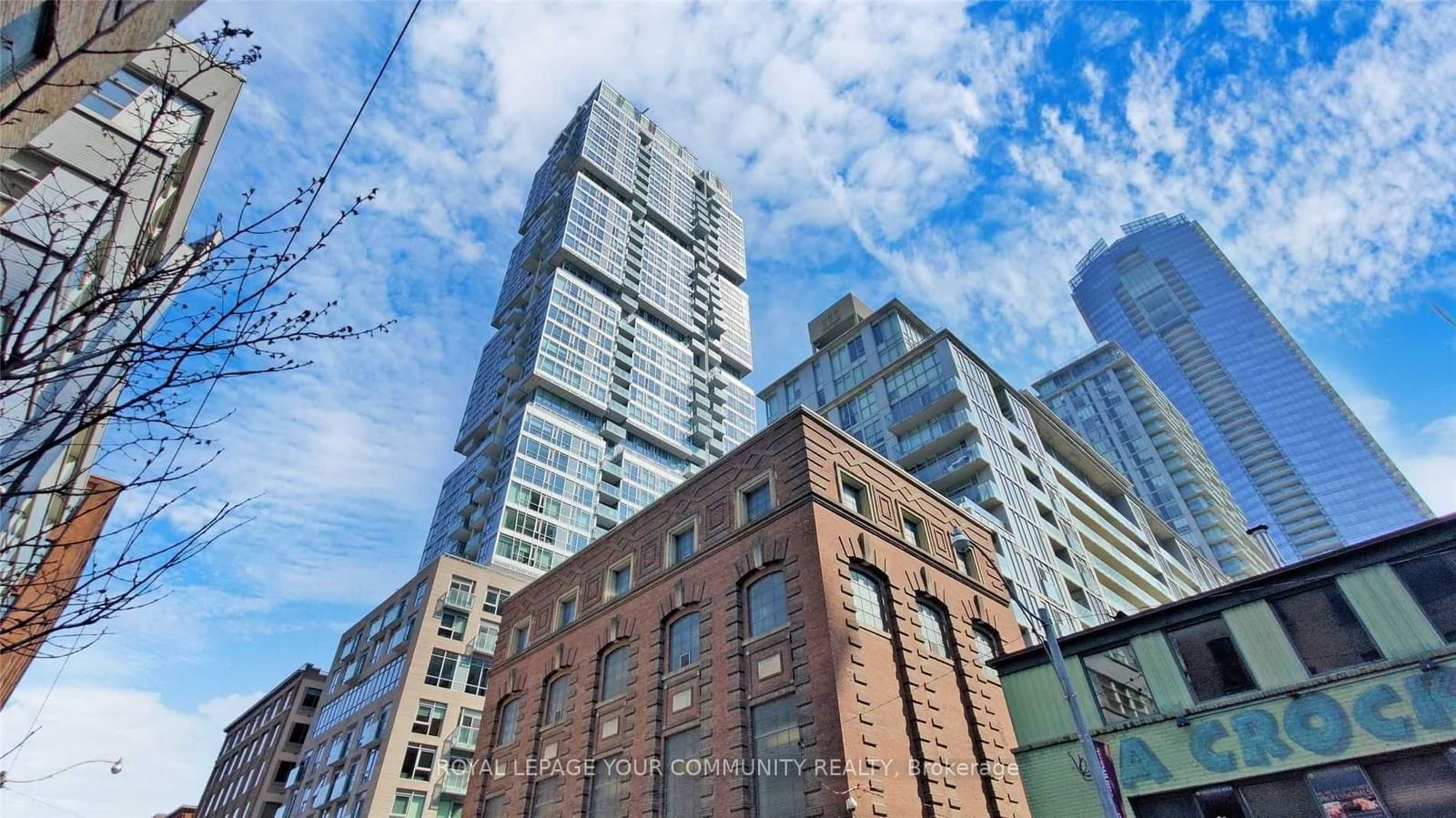 30 Nelson St, unit 806 for rent