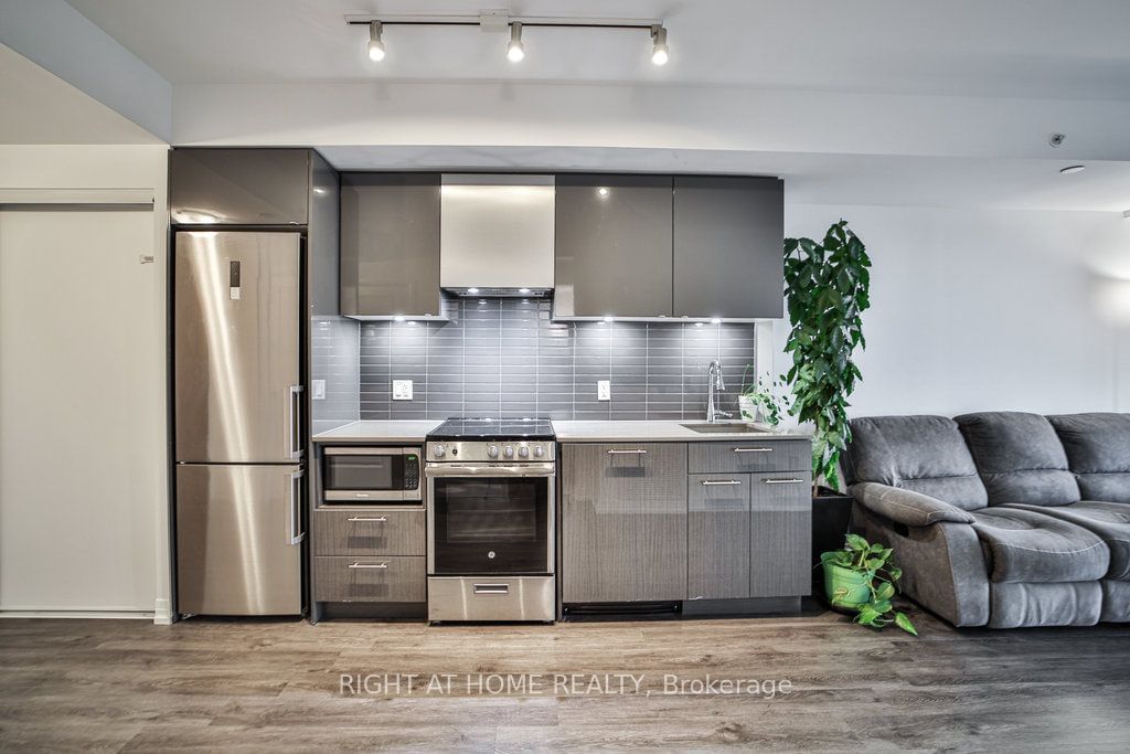 251 jarvis St, unit 2702 for sale