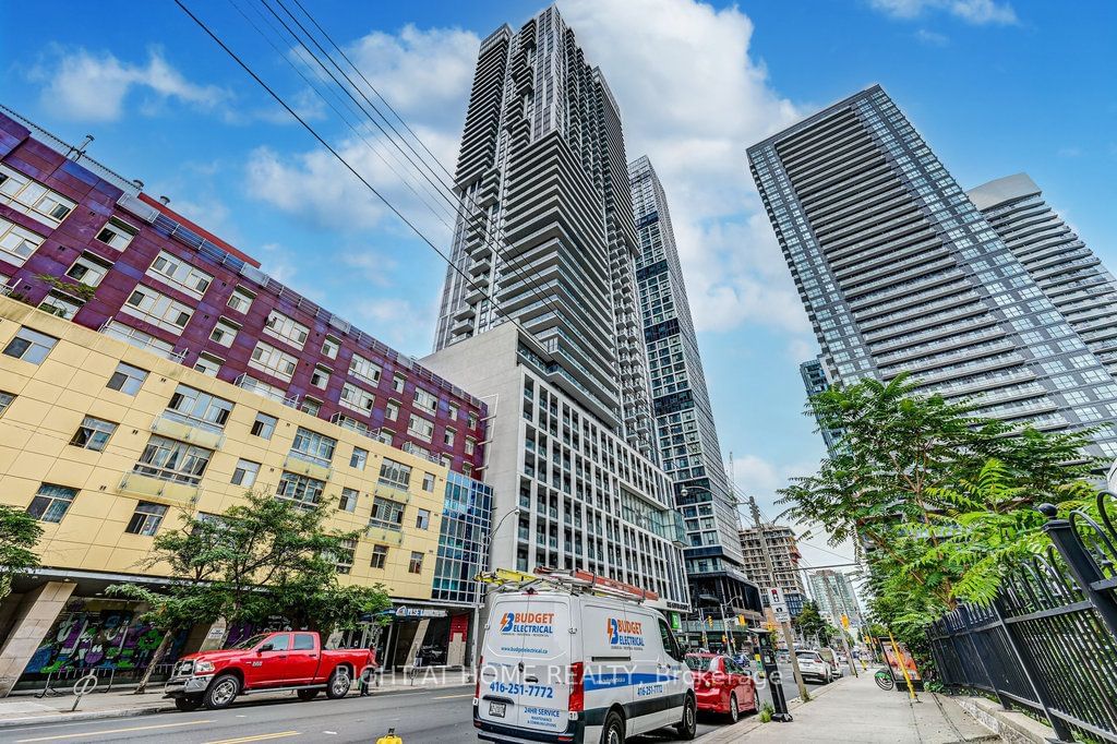 251 jarvis St, unit 2702 for sale