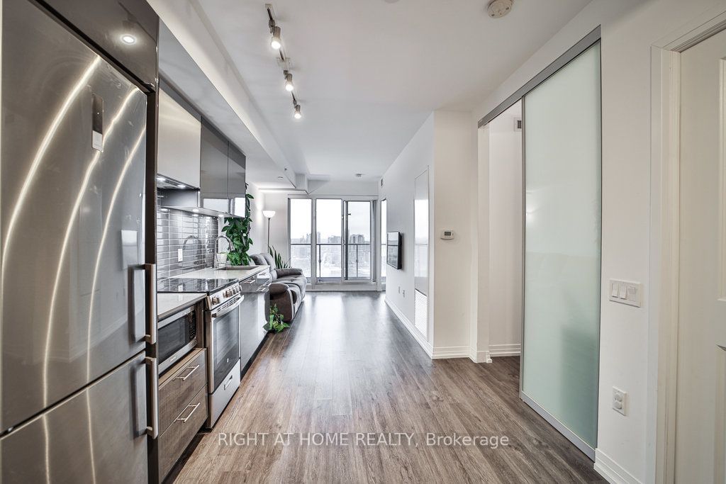 251 jarvis St, unit 2702 for sale