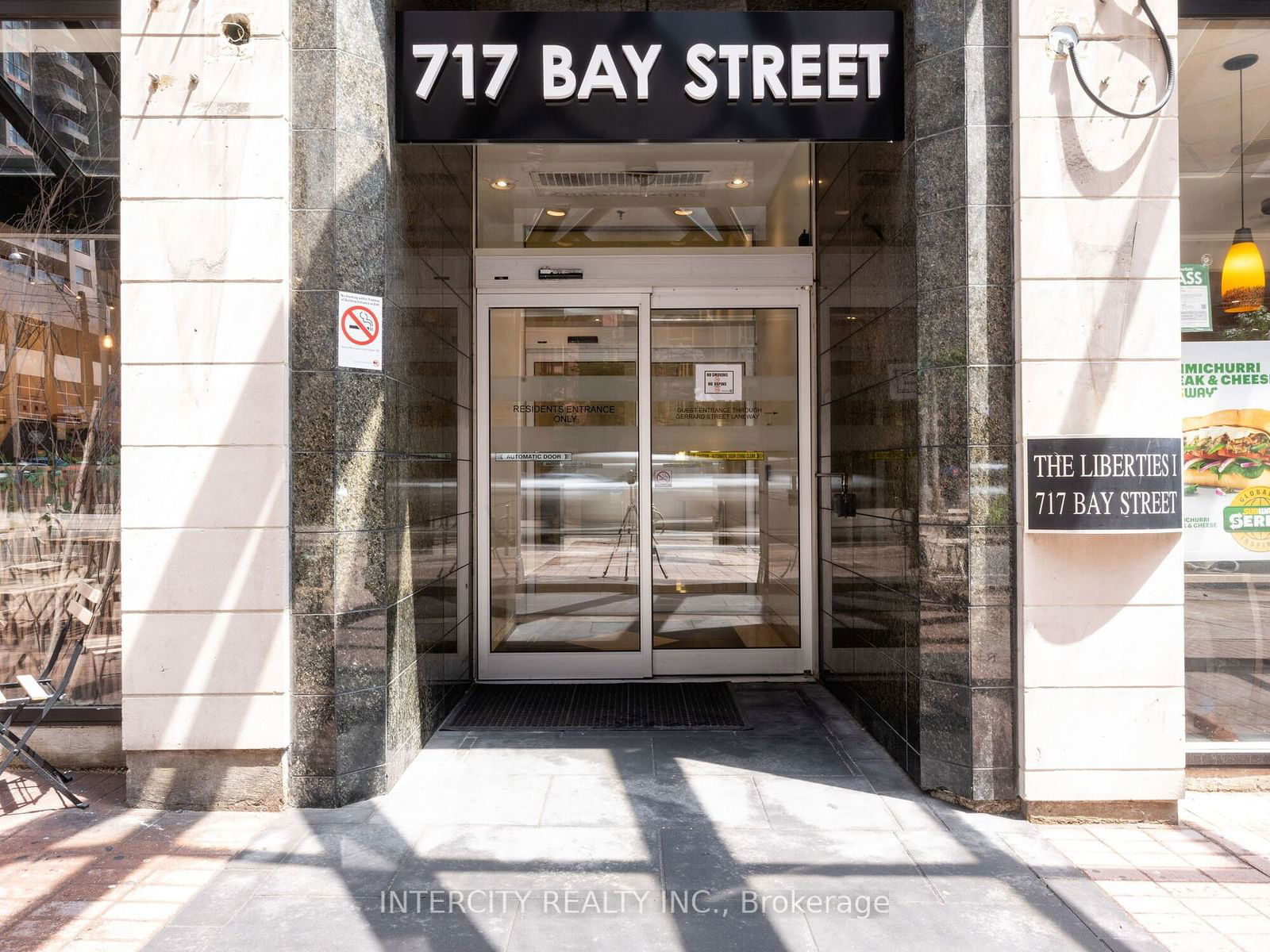 717 Bay St, unit 509 for sale