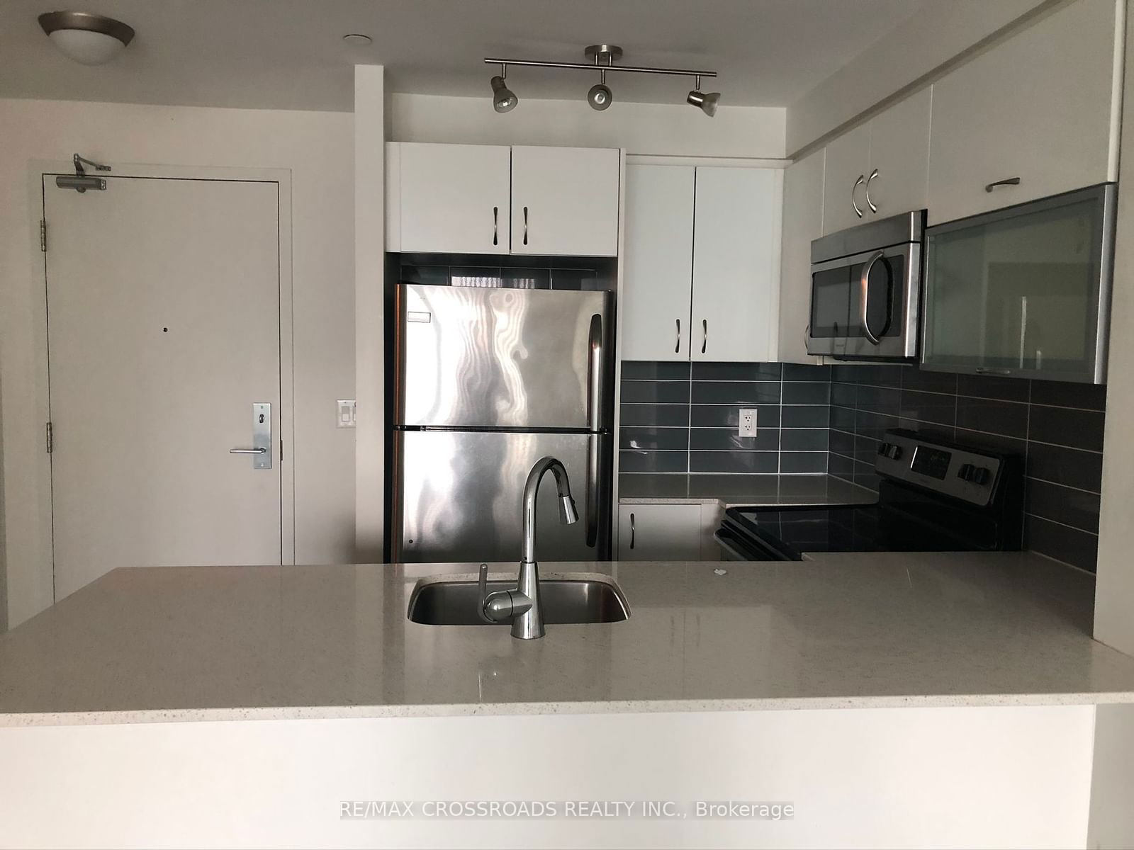 150 East Liberty St, unit 1115 for rent