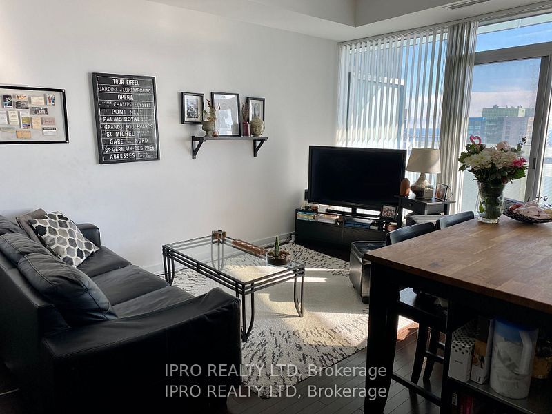 14 York St, unit 3004 for rent