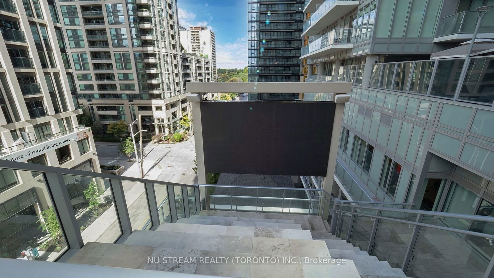 195 Redpath Ave, unit PH06 for sale