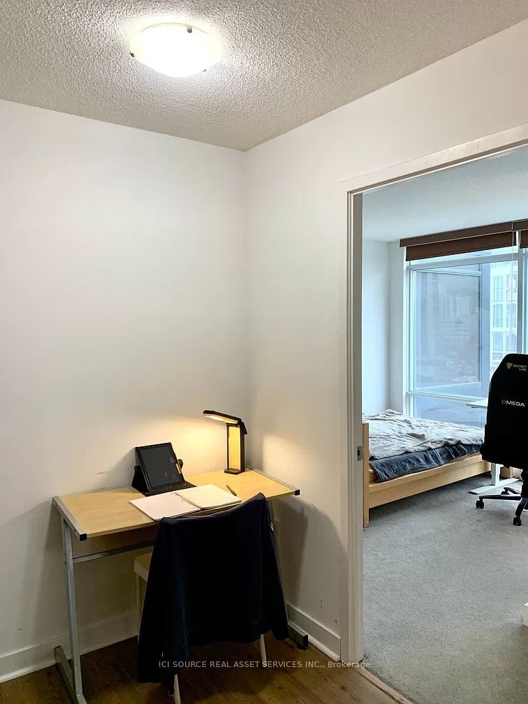 25 Telegram Mews, unit 502 for rent