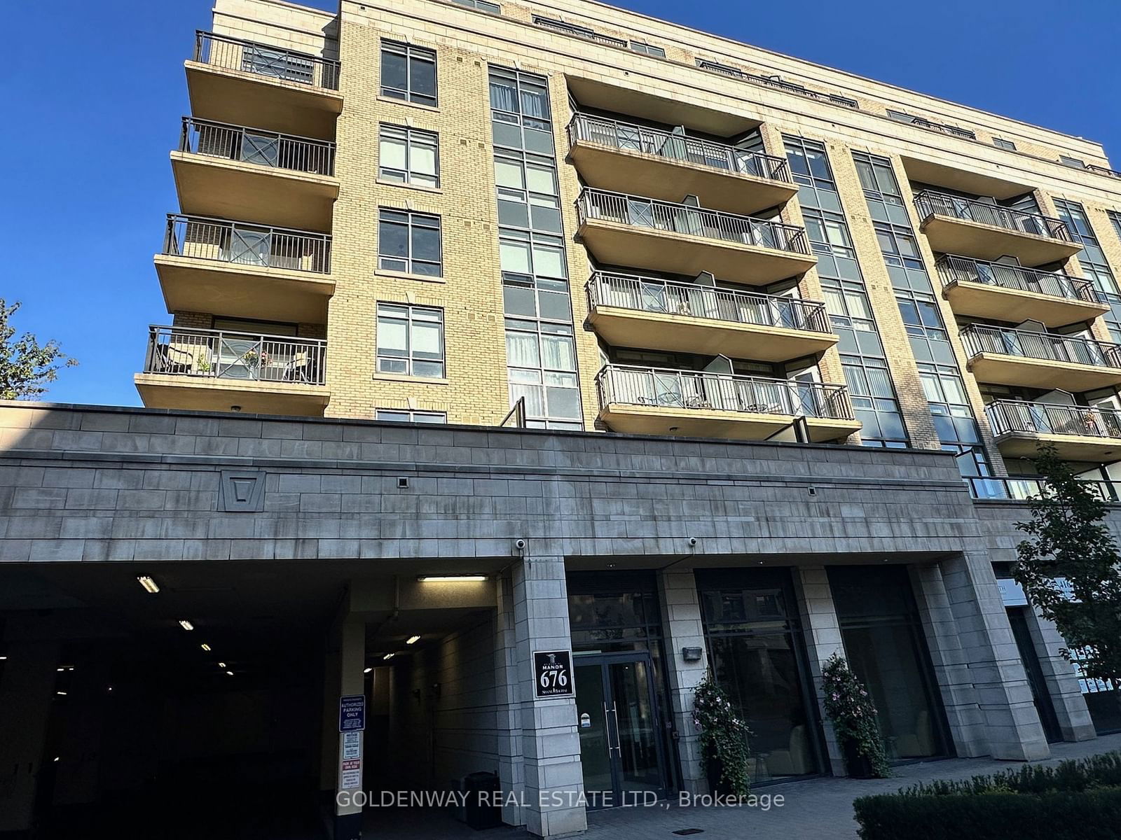 676 Sheppard Ave E, unit 613 for sale