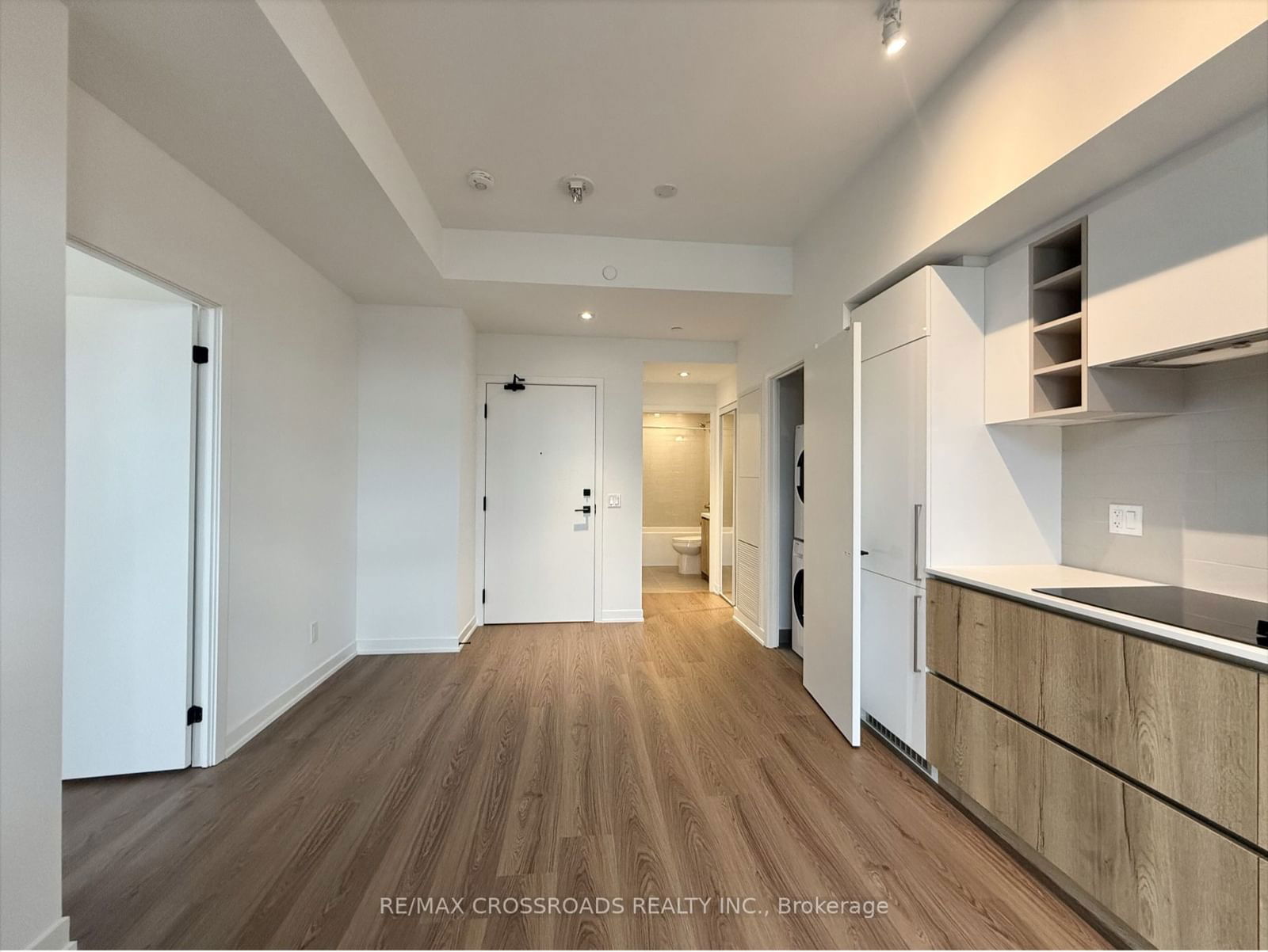 319 Jarvis St, unit 2705 for rent