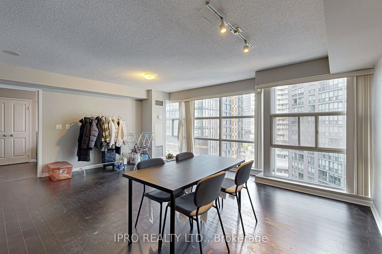 11 St. Joseph St, unit 1401 for sale